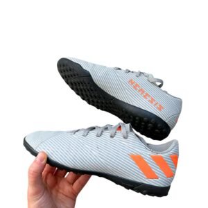 Adidas Futsal Nemeziz Gris (35.5)